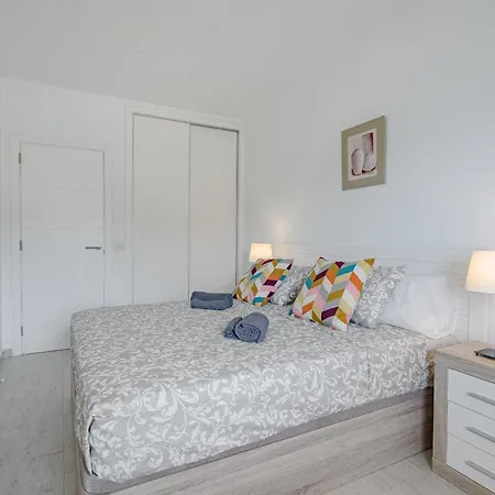 Breathtaking Costamar 1a013 Los Cristianos (Tenerife)